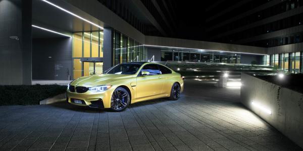 Złoto - BMW M4