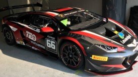 Myszkowski w pucharze Lamborghini w nowych barwach