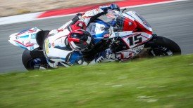 Kosiniak imponuje tempem i punktuje w debiucie w IDM Superbike