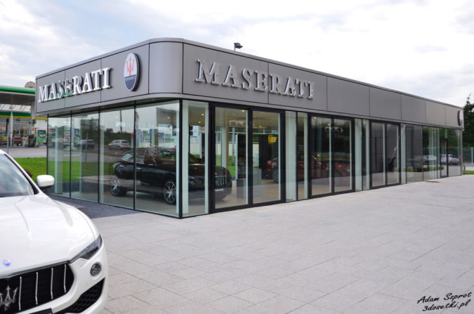 Salon samochodowy Maserati Pietrzak, blog motoryzacyjny