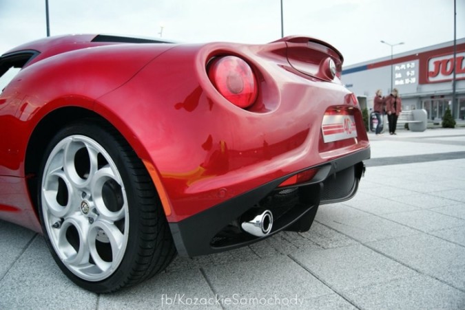 Alfa Romeo 4C - tył