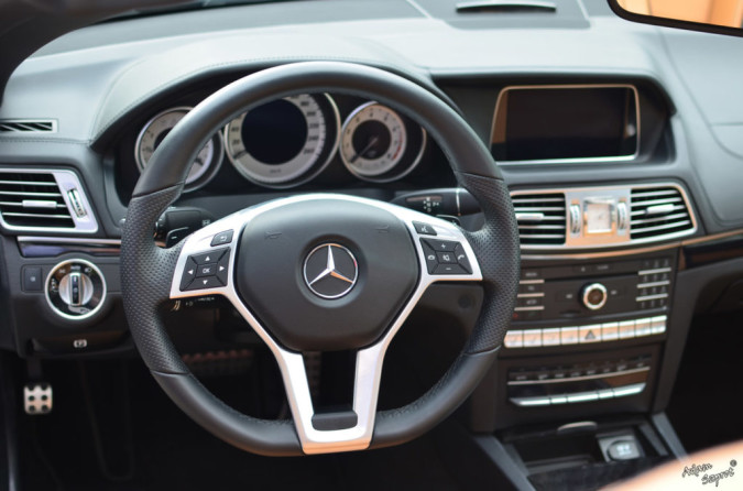 Mercedes-Benz E 250 Coupe / E 400 Kabriolet - wnętrze mercedesa, blog motoryzayjny, blog o samochodach, blog o autach, motoryzacja, samochody, opiy i recenzje aut