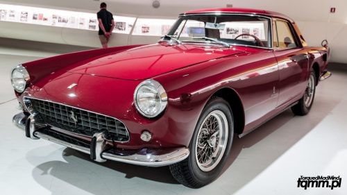 Museo Enzo Ferrari Modena - TorquedMad Mind blog motoryzacyjny