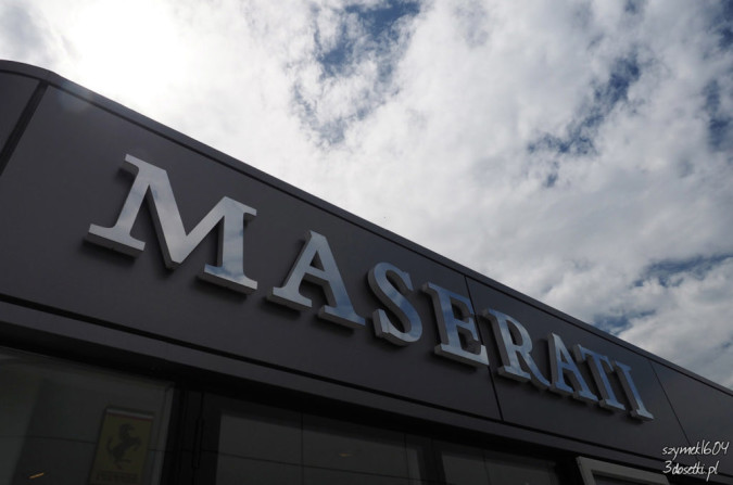 Maserati - logo salonu, blog motoryzacyjny