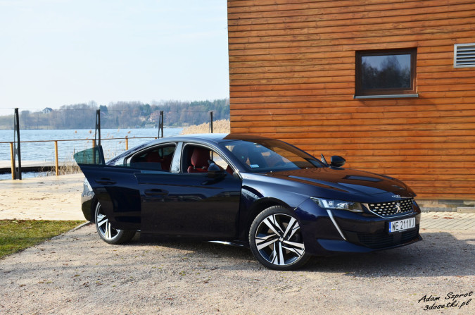 Peugeot 508 i jest świetne drzwi