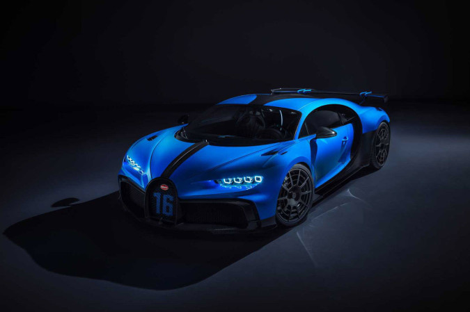 Premiera Bugatti Chiron Pur Sport