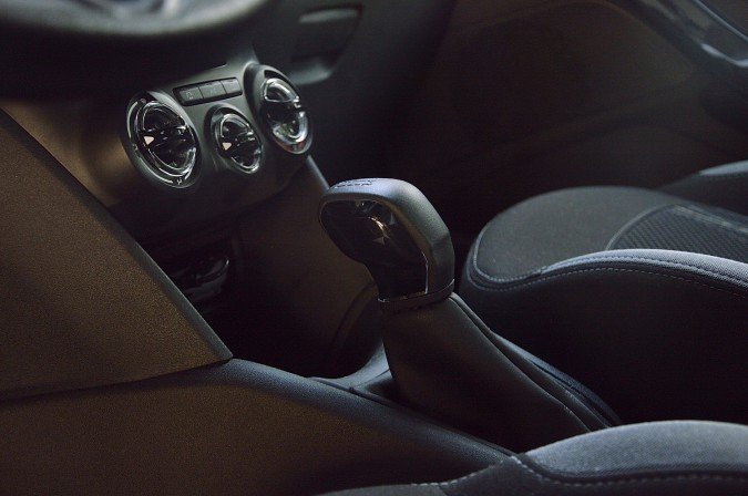 peugeot 208 - wnętrze