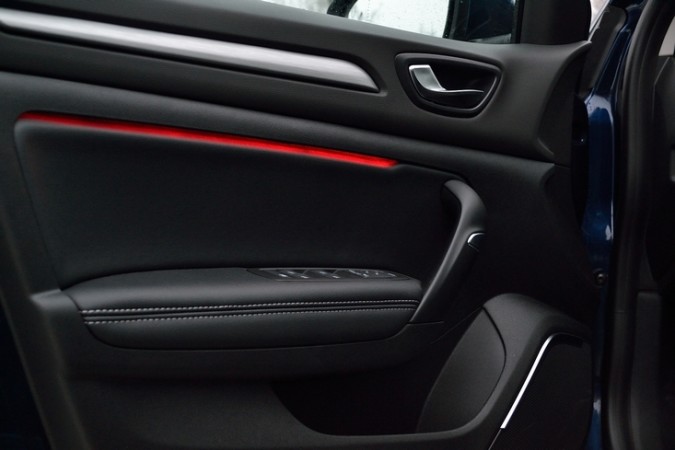 renault megane iv multi-sense