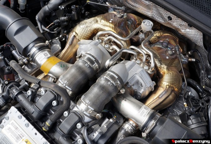 Turbosprężarki Audi S8 4.0 TFSI 2015