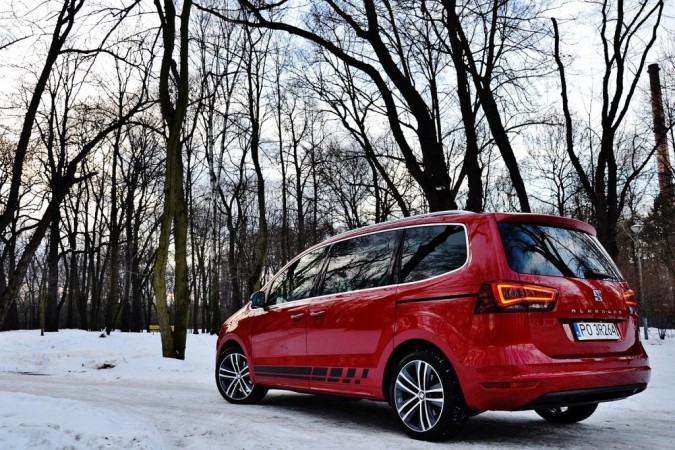 SEAT Alhambra 2.0 TDI 4Drive FR