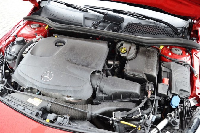 Mercedes-Benz A 220 4MATIC