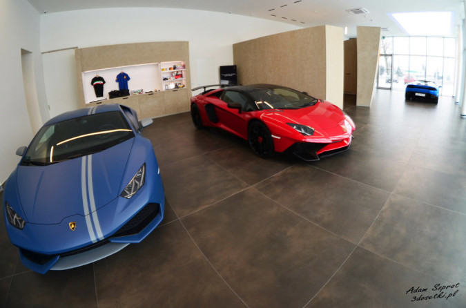 Nowy Salon Lamborghini w Warszawie - strona motoryzacyjny, strona Lamborghini, testy samochodów, podróże motoryzacyjne, blog motoryzacyjny, auta, samochody, opieys, testy