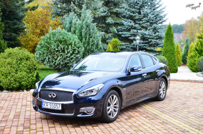 infiniti Q70, hybryda, portal motoryzacyjny, blog motoryzacyjny, portal o motorzyacji, 