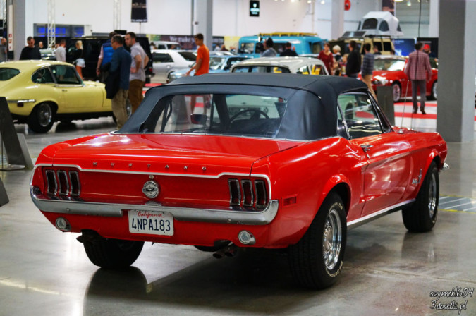 Oldtimer Warsaw Show 2017, strona motoryzacyjny, ford mustang