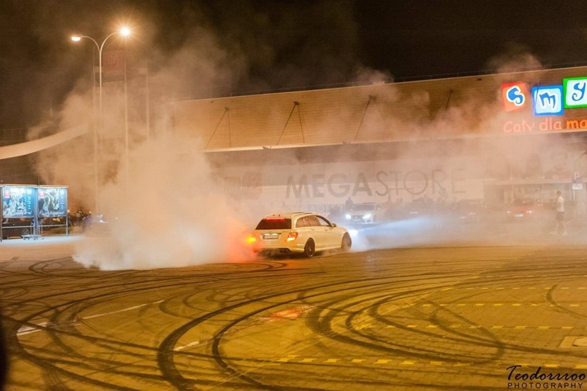 Warsaw Night Racing: Illegal Night