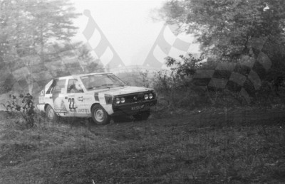 2. Janusz Szerla i Krzysztof Janarek - Polonez 1500 Turbo.   (To zdjęcie w pełnej rozdzielczości możesz kupić na www.kwa-kwa.pl )