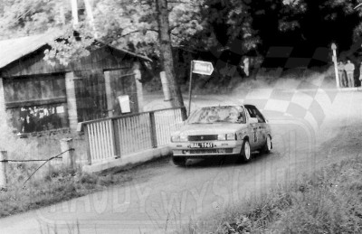 16. Adam Grycan i Jakub Mroczkowski - Renault 11 Turbo.   (To zdjęcie w pełnej rozdzielczości możesz kupić na www.kwa-kwa.pl )