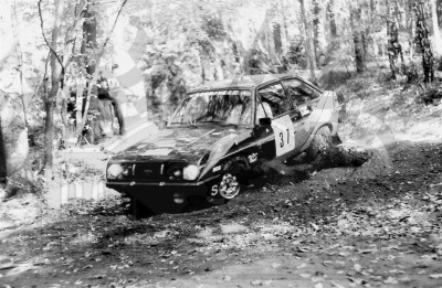 65. Mieczysław Błaszczyński i Kazimierz Kolinka - Ford Escort RS 2000  (To zdjęcie w pełnej rozdzielczości możesz kupić na www.kwa-kwa.pl )