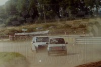 10. Jacek Chojnacki - Polski Fiat 126p i Paweł Kałuża - Fiat Cinquecento   (To zdjęcie w pełnej rozdzielczości możesz kupić na www.kwa-kwa.pl )