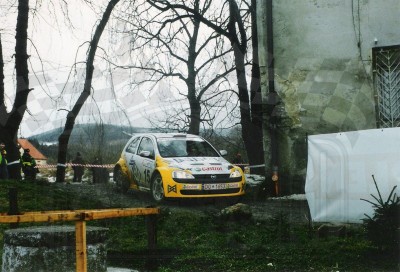 24. Jarosław Pineles i Bartosz Siodła - Opel Corsa VK Super 1600  (To zdjęcie w pełnej rozdzielczości możesz kupić na www.kwa-kwa.pl )
