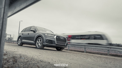 Audi Q7 2016 1