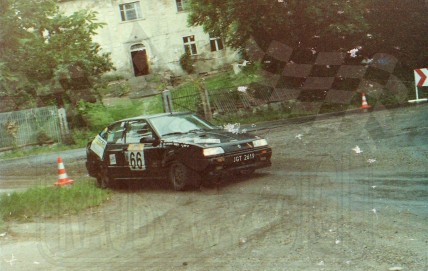 153. Jerzy Skadorwa i Ryszard Hupajło - Renault 19 16V.   (To zdjęcie w pełnej rozdzielczości możesz kupić na www.kwa-kwa.pl )