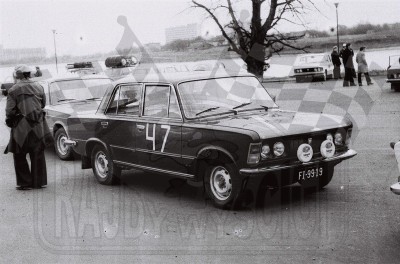 9. Zbigniew Zapędowski i J.Parzęcki - Polski Fiat 125p 1300  (To zdjęcie w pełnej rozdzielczości możesz kupić na www.kwa-kwa.pl )