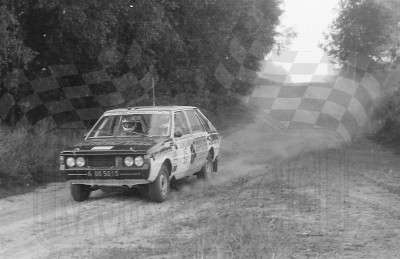 69. Grzegorz Malinowski i Grzegorz Molas - Polonez 1600.   (To zdjęcie w pełnej rozdzielczości możesz kupić na www.kwa-kwa.pl )