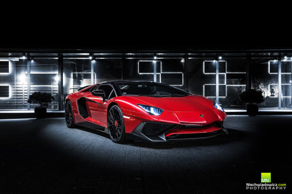 Aventador SV