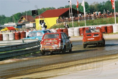 24. Mirosław Wronka - Polski Fiat 126p  (To zdjęcie w pełnej rozdzielczości możesz kupić na www.kwa-kwa.pl )
