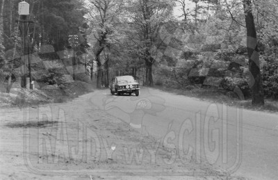 Janusz Książkiewicz i Ireneusz Porada - Polski Fiat 125p 1500. To zdjęcie w pełnej rozdzielczości możesz kupić na http://kwa-kwa.pl