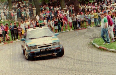 54. Romuald Chałas i Zbigniew Atłowski - Mazda 323 Turbo 4wd.   (To zdjęcie w pełnej rozdzielczości możesz kupić na www.kwa-kwa.pl )