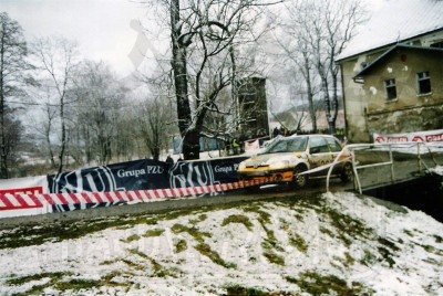 62. Grzegorz Grzyb i Maciej Wilk - Peugeot 106 Rallye  (To zdjęcie w pełnej rozdzielczości możesz kupić na www.kwa-kwa.pl )