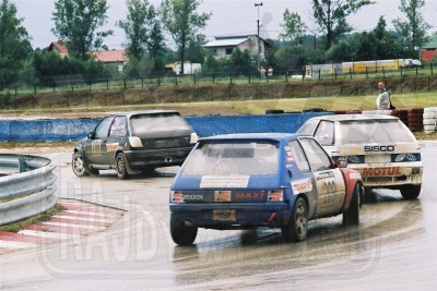 33. Nr.208.Mikołaj Kasiborski - Ford Fiesta i Georges Achard - Peugeot 205 GTi  (To zdjęcie w pełnej rozdzielczości możesz kupić na www.kwa-kwa.pl )