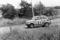 81. Krzysztof Koczur i Tadeusz Gasiński - Polski Fiat 126p-650.   (To zdjęcie w pełnej rozdzielczości możesz kupić na www.kwa-kwa.pl )