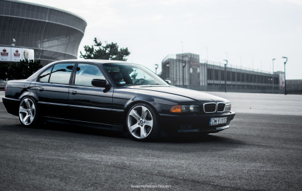 BMW E38 V8 4.4 - Banditen Wagen Projekt