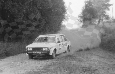 64. Jacek Lisicki i Zbigniew Bieniewski - Polonez 2000.   (To zdjęcie w pełnej rozdzielczości możesz kupić na www.kwa-kwa.pl )