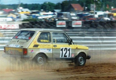 64. Dominik Brymora - Polski Fiat 126p.   (To zdjęcie w pełnej rozdzielczości możesz kupić na www.kwa-kwa.pl )