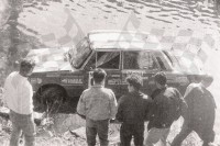 84. Włodzimierz Skrodzki i Zbigniew Bieniewski - FSO 1500.   (To zdjęcie w pełnej rozdzielczości możesz kupić na www.kwa-kwa.pl )