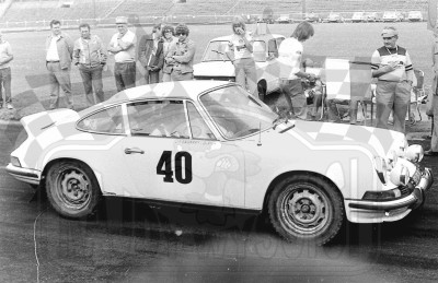 35. Bernard Dulcy i Francois Jean Bagarry - Porsche Carrera RS  (To zdjęcie w pełnej rozdzielczości możesz kupić na www.kwa-kwa.pl )