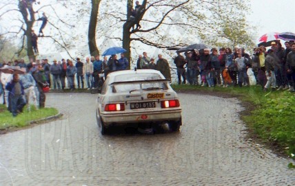 66. Wiesław Szczytyński i Paweł Kobylański - Ford Sierra Cosworth RS.   (To zdjęcie w pełnej rozdzielczości możesz kupić na www.kwa-kwa.pl )
