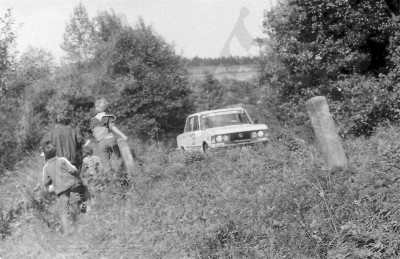 63. Ryszard Granica i Paweł Ciurzyński - FSO 1500.   (To zdjęcie w pełnej rozdzielczości możesz kupić na www.kwa-kwa.pl )