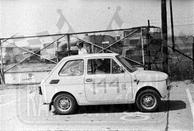 Jerzy Landsberg - Polski Fiat 126p. To zdjęcie w pełnej rozdzielczości możesz kupić na http://kwa-kwa.pl
