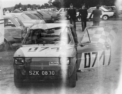112. Polski Fiat 126p Tomasza Czapińskiego.   (To zdjęcie w pełnej rozdzielczości możesz kupić na www.kwa-kwa.pl )