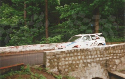 61. Jerzy Wierzbołowski i Bogusław Lepiarz - Ford Escort Cosworth RS   (To zdjęcie w pełnej rozdzielczości możesz kupić na www.kwa-kwa.pl )