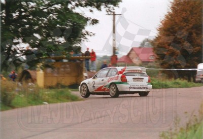 2. Robert Gryczyński i Tadeusz Burkacki - Toyota Corolla WRC   (To zdjęcie w pełnej rozdzielczości możesz kupić na www.kwa-kwa.pl )