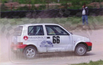 4. Włodzimierz Pawluczuk - Fiat Cinquecento Abarth.   (To zdjęcie w pełnej rozdzielczości możesz kupić na www.kwa-kwa.pl )