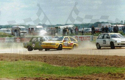 74. Nr.225.Marcin Laskowski - Citroen Ax, nr.219.Henryk Strzelecki - VW Scirocco, nr.208. Andrzej Grigorjew - Polski Fiat 125p.