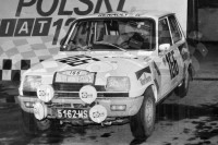 13. Jerzy Landsberg i Marek Muszyński - Renault R5 TS  (To zdjęcie w pełnej rozdzielczości możesz kupić na www.kwa-kwa.pl )