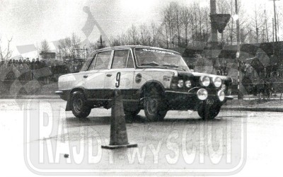 Marian Bublewicz i Stefan Osika - Polski Fiat 125p 1500. To zdjęcie w pełnej rozdzielczości możesz kupić na http://kwa-kwa.pl